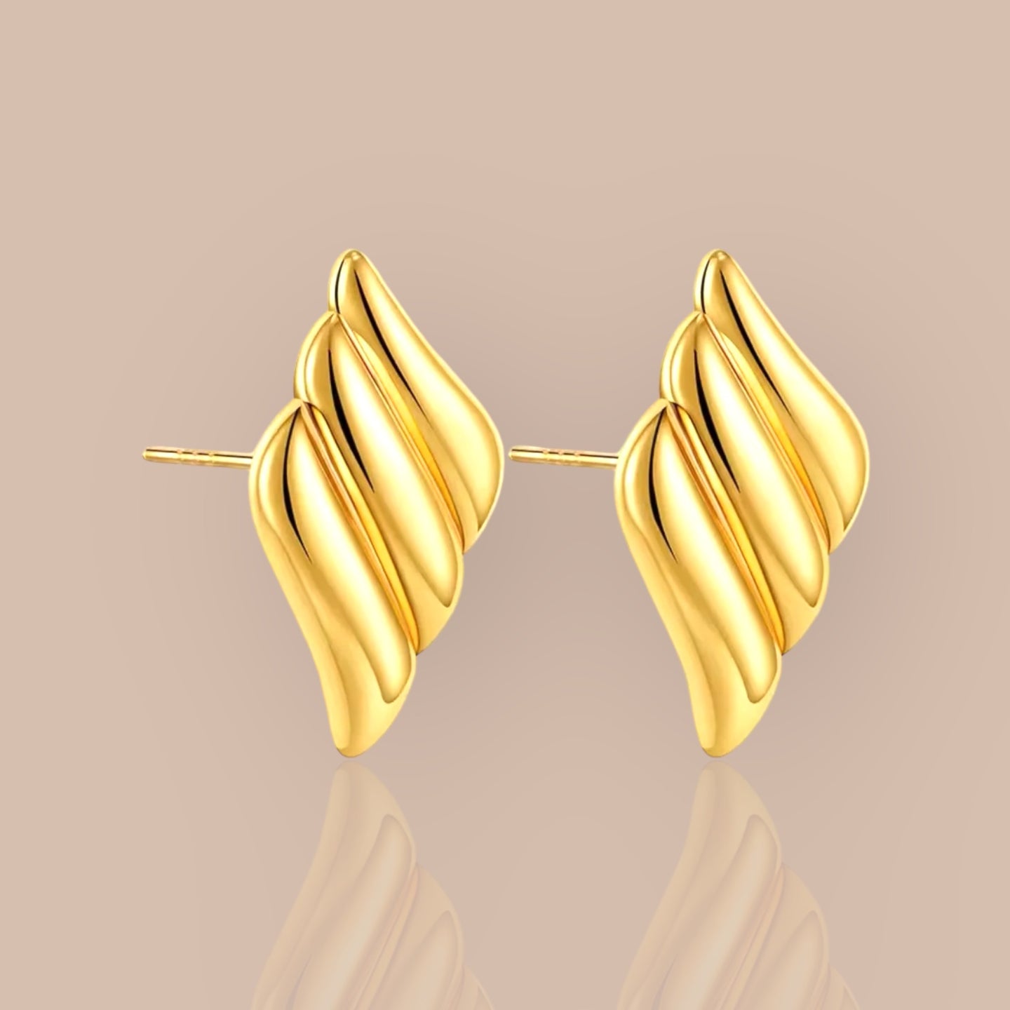 Gold Wing Earrings 💧