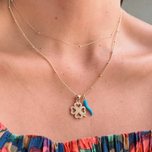 Load image into Gallery viewer, Clover Cornicello Necklace
