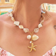 Load image into Gallery viewer, Seashell Necklace
