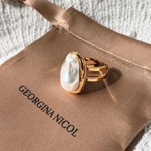 Load image into Gallery viewer, Baroque pearl ring elegantly presented in premium packaging with attention to detail.
